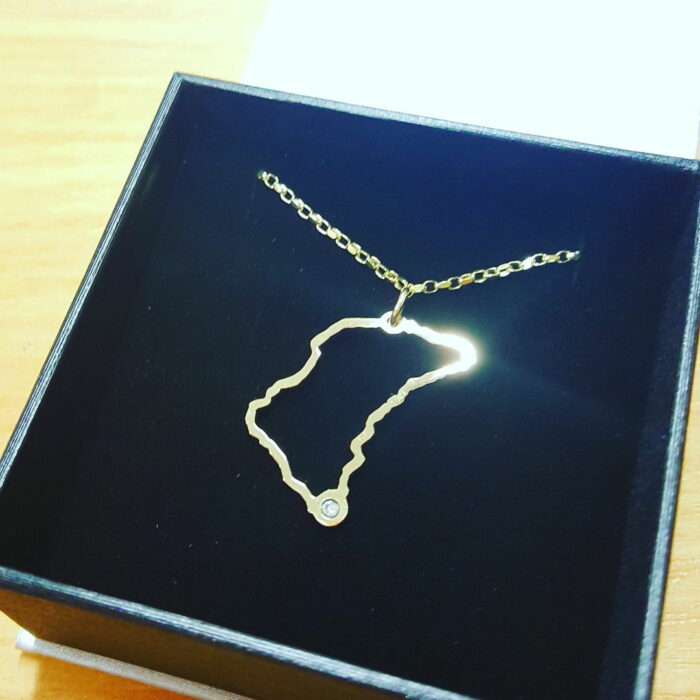 Bespoke Isle of Man Race Track 9 carat Yellow Gold and Diamond Pendant Necklace - Image 2