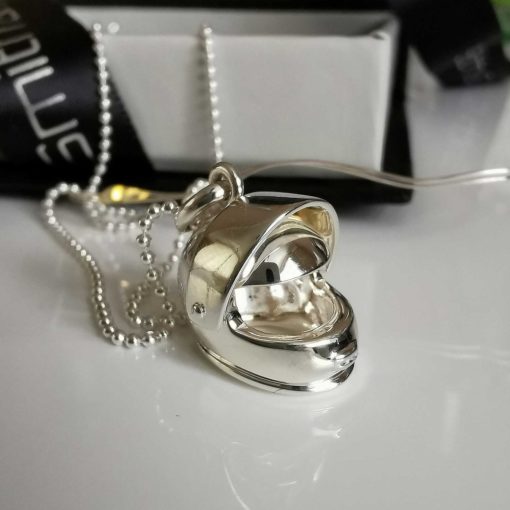 Moving Helmet Necklace in Sterling Silver