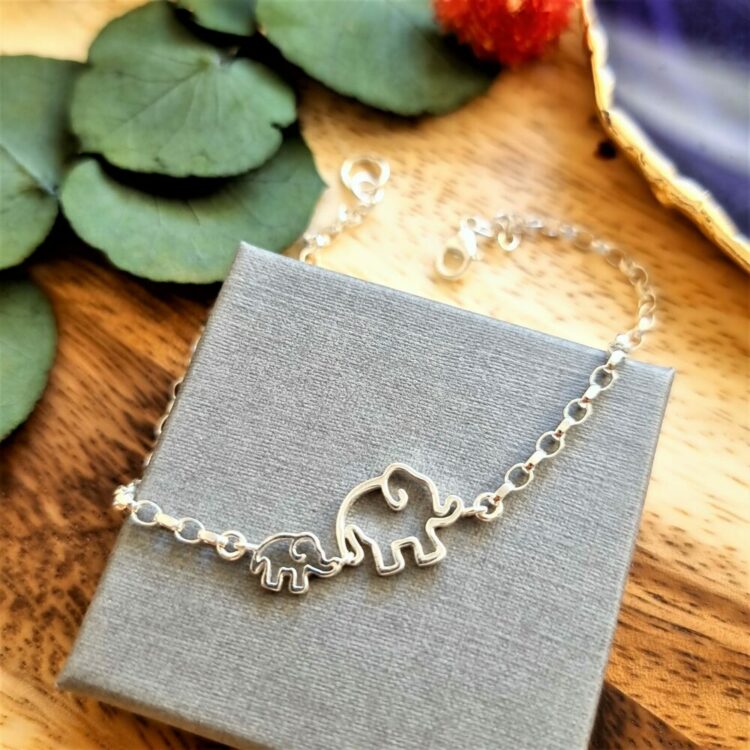 Mummy and Baby Elephant Bracelet 
