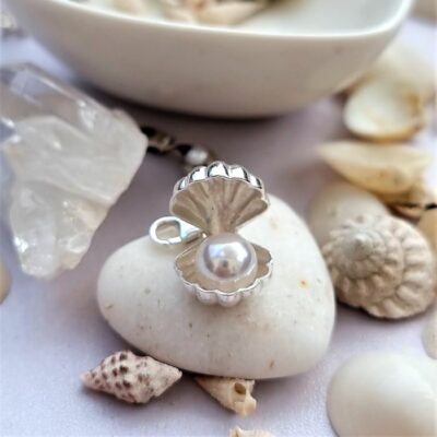 Little Clam Charm with Pearl in Sterling Silver