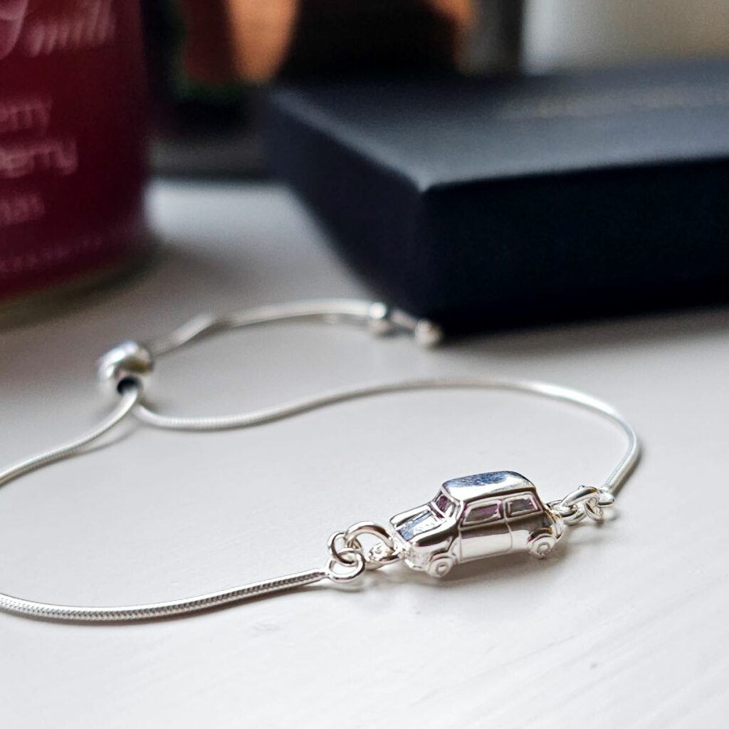 Classic Mini Drawstring Bracelet in Sterling Silver