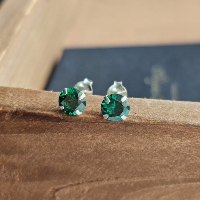 Emerald City Signature 5mm Round Sterling Silver Studs