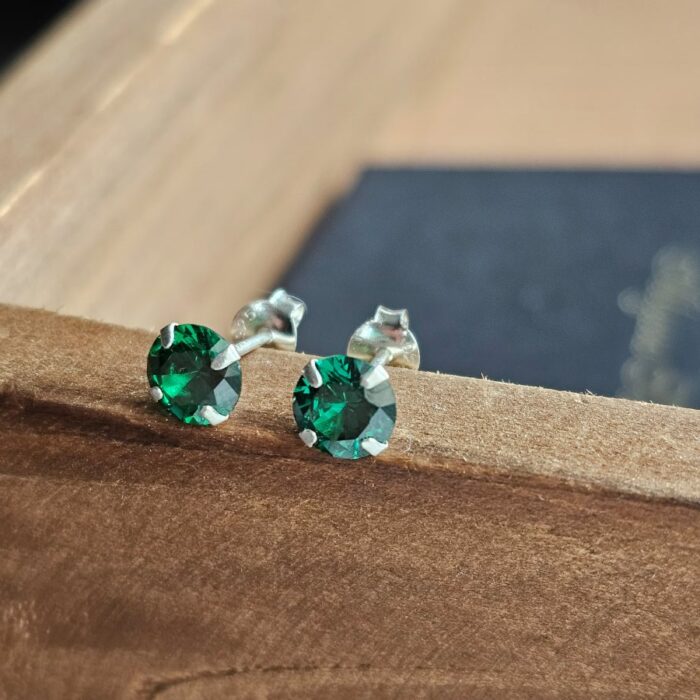 Emerald City Signature 5mm Round Sterling Silver Studs - Image 4