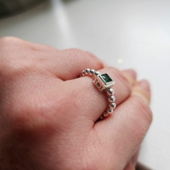 Emerald City Square Sterling Silver Beaded Stretchy Charm Ring - Image 4