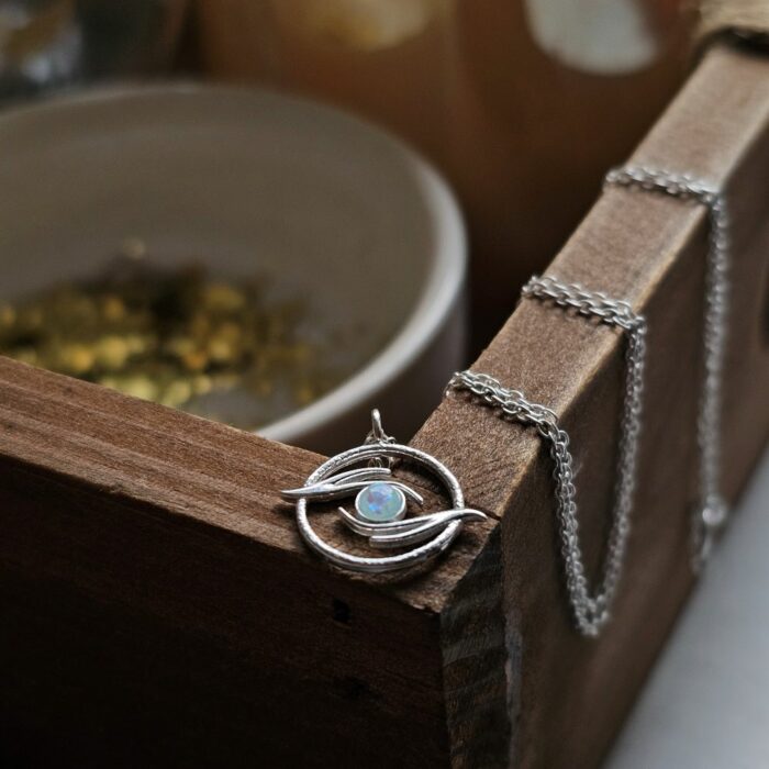 Cleopatra's Eye Opal Necklace