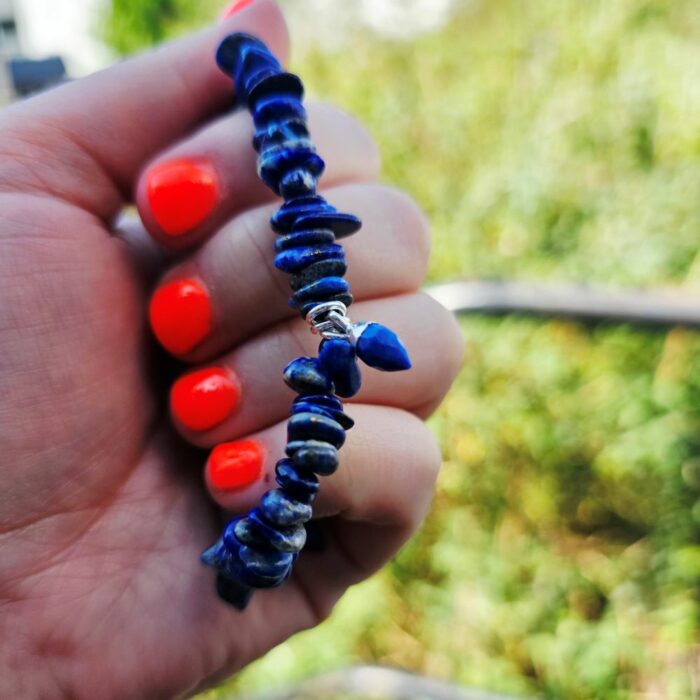 'The Treasure of Gods' Lapis Lazuli Stretchy Gemstone Bracelet - One Size - Image 3