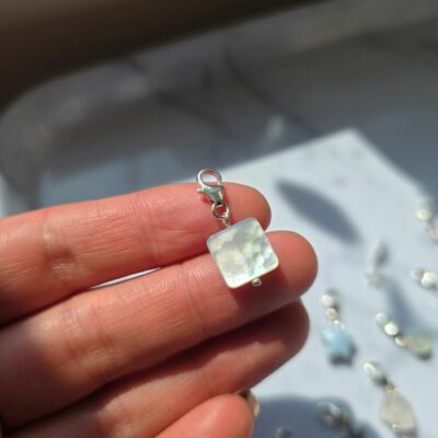 Charm Box Treasure 2 - Mother of Pearl Square