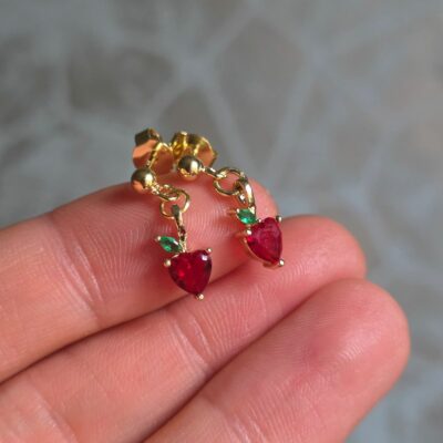 Bargain Hunters Golden Drop Stud Earrings 27-  Snow White's Apple