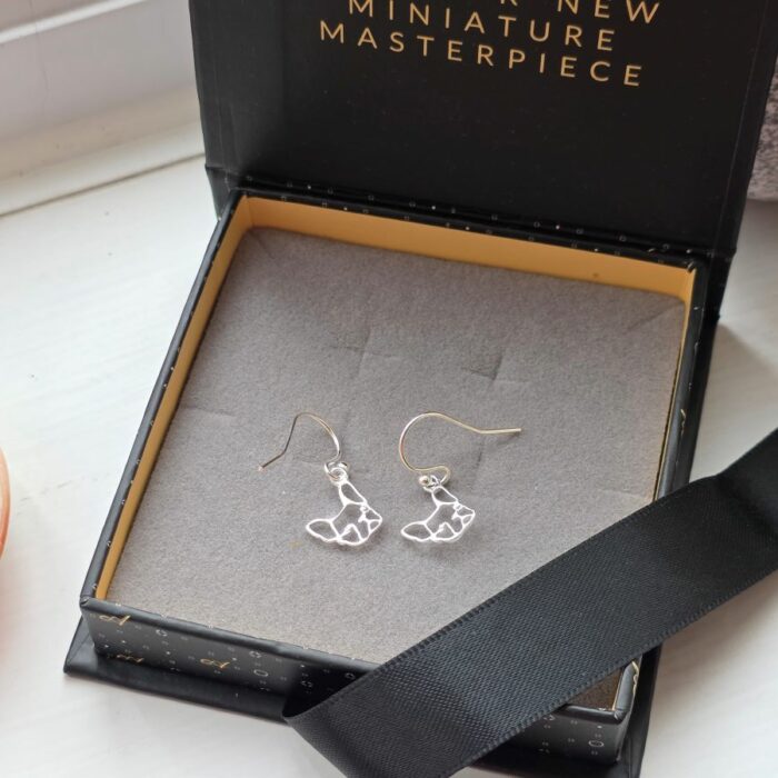 Bargain Hunters Treasure Drop Earrings 12 - French Bulldogs