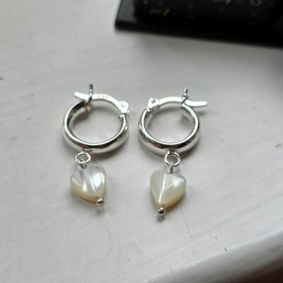 Bargain Hunters Treasure Drop Hoop Earrings 9 - Mother of Pearl Hearts