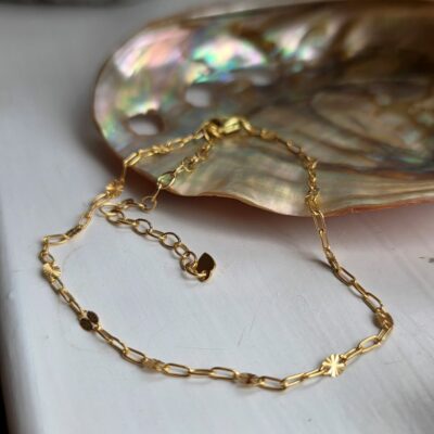 Golden Glittering Starburst Chain Bracelet in Sterling Silver