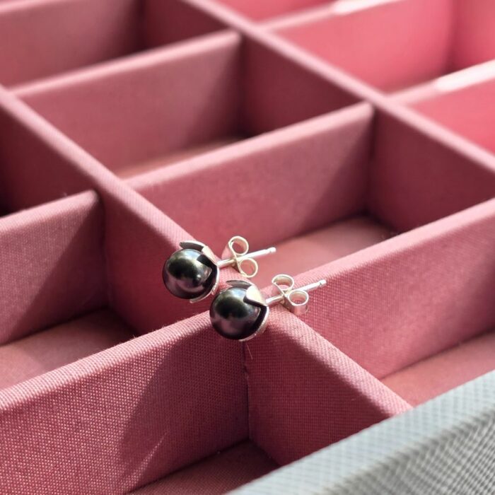 Black Pearl Studs in Sterling Silver - Image 4