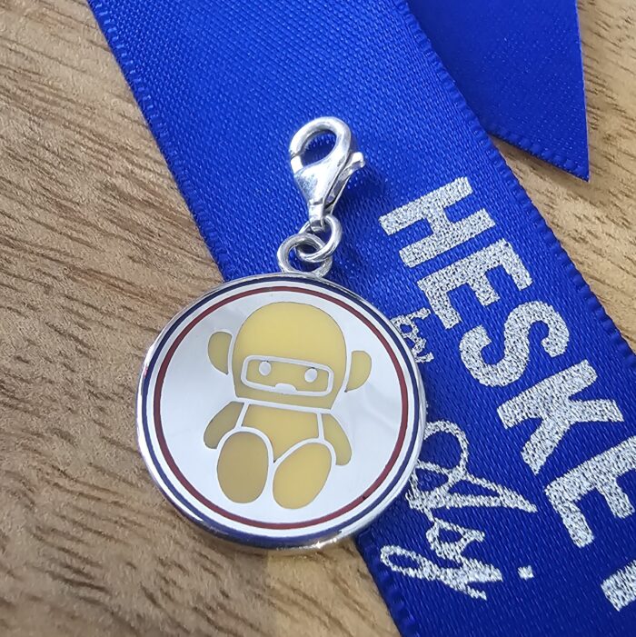 Hesketh Bear Disc Charm in Sterling Silver