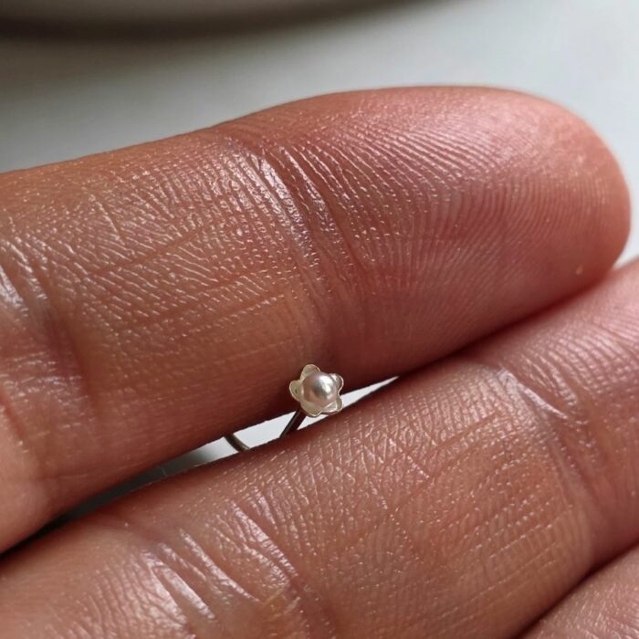 Dafney Pearly Twist Nose Stud in Sterling Silver - Image 3