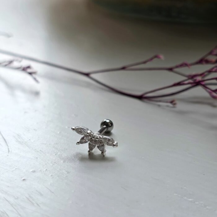 Gatsby Helix and Tragus Stud in Sterling Silver - Image 4