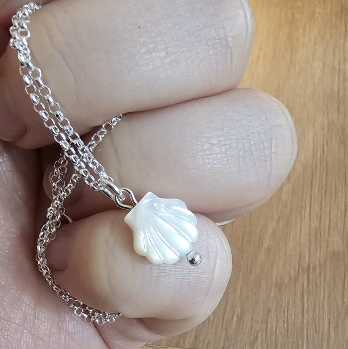 Mother of Pearl Shell Necklace - Image 2