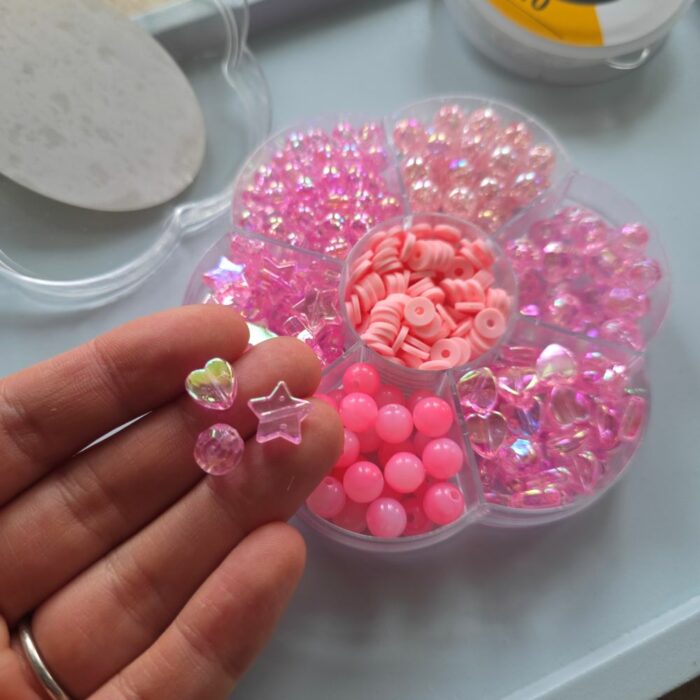 Creative Genius Hot Pink Jewellery Making Box - Image 3