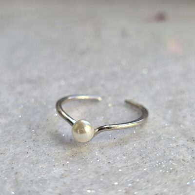 Pearly Power Open Ring in Sterling Silver - Adjustable