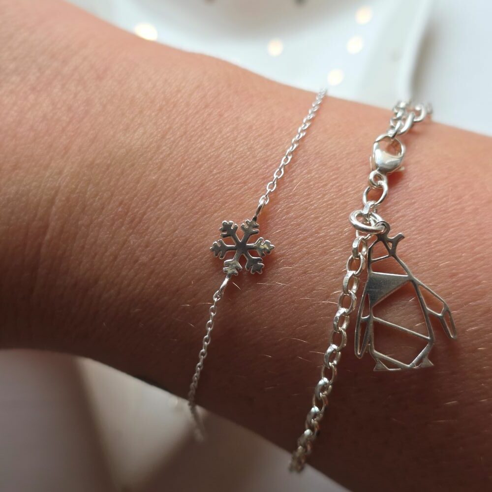 Tiny Snowflake Bracelet in Sterling Silver - Image 3