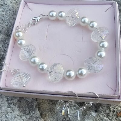 Aurora Borealis Mermaid Shell & Freshwater Pearl Bracelet in Sterling Silver