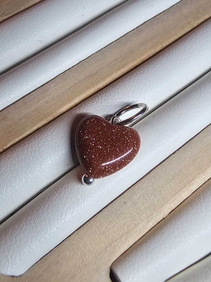 Golden Tide Brown Goldstone Heart Pendant - Image 3