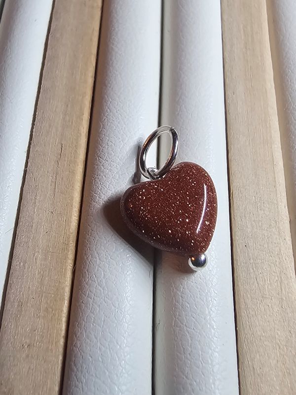 Golden Tide Brown Goldstone Heart Pendant - Image 4