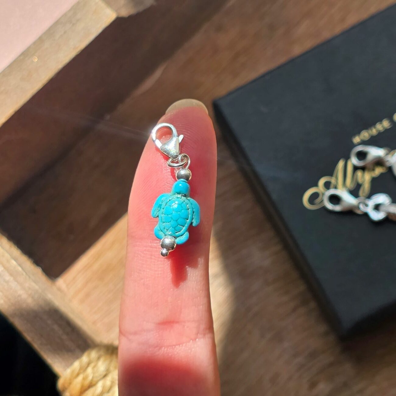 Ocean Wanderer Howlite Turquoise Sea Turtle Charm in Sterling Silver - Image 2