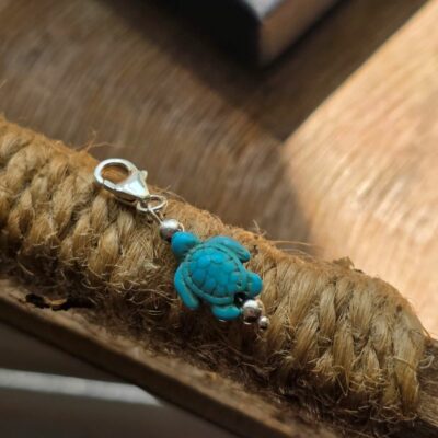 Ocean Wanderer Howlite Turquoise Sea Turtle Charm in Sterling Silver
