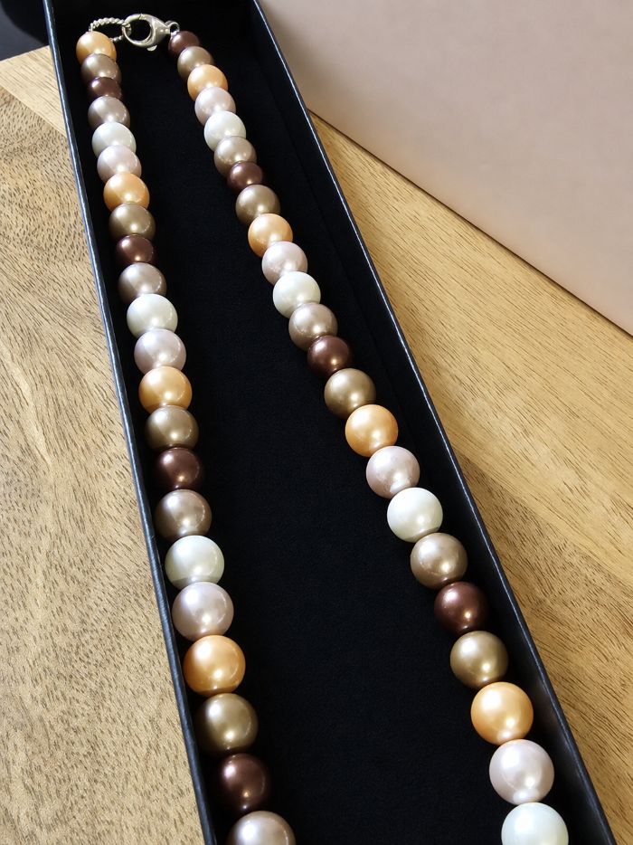 Pumpkin Spiced Paddock Pearl Necklace in Sterling Silver - Image 10